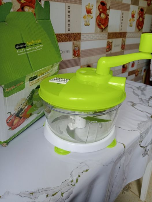 Продам  Лукорезка