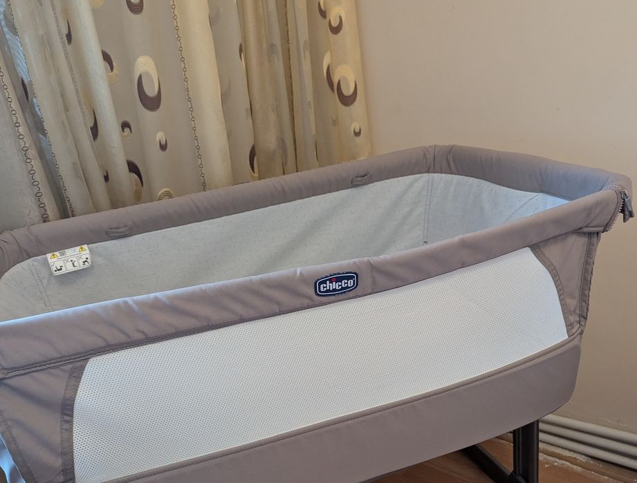 Pătuț Chicco Next to me