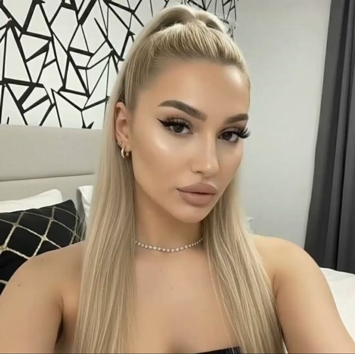 Vând afacere la cheie model Ai