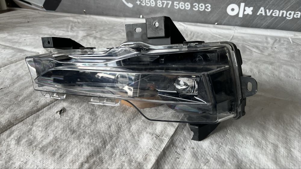 3 броя халоген Model 3