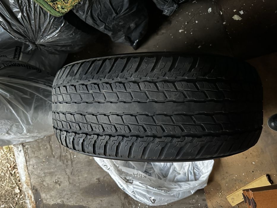 Продам шины Yokohama 285/60/r18 всесезонный