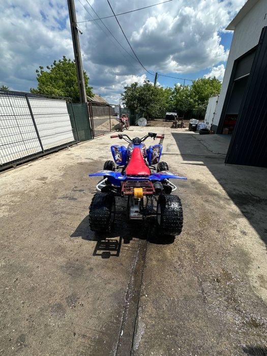 Yamaha Raptor 660R