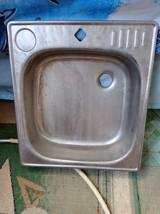Раковина на кухню, нержавейка