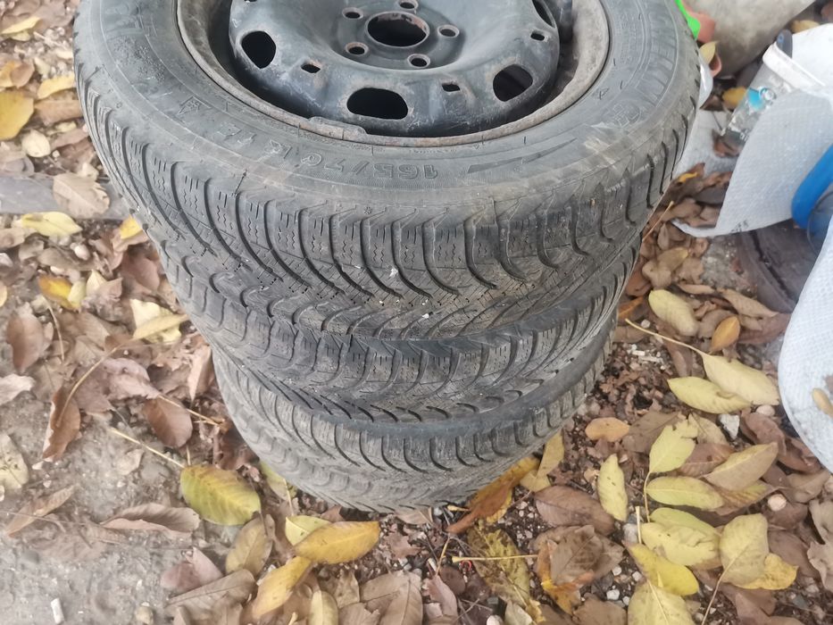 Зимни Гуми с джанти 14ки 165/70/R14 Michelin за vw polo поло