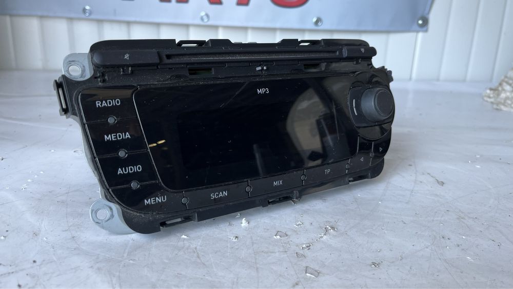 2 броя радио/CD плеър Seat Ibiza 4 (2008-2012)