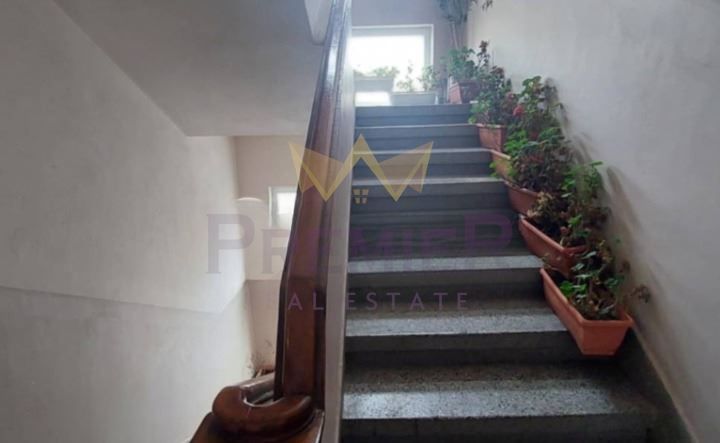 Продава се Тристаен апартамент в Варна, Чаталджа - 100 кв.м за 2280 €/кв.м - Снимка #1