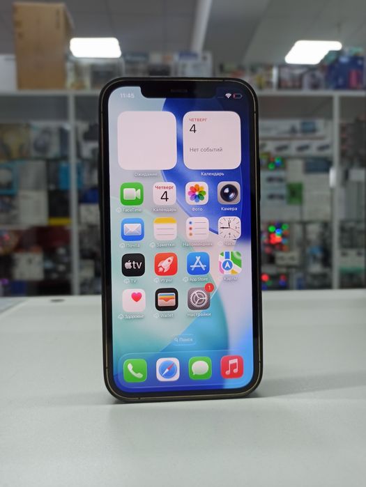 Apple iPhone 12 Pro, 256gb, 77%.