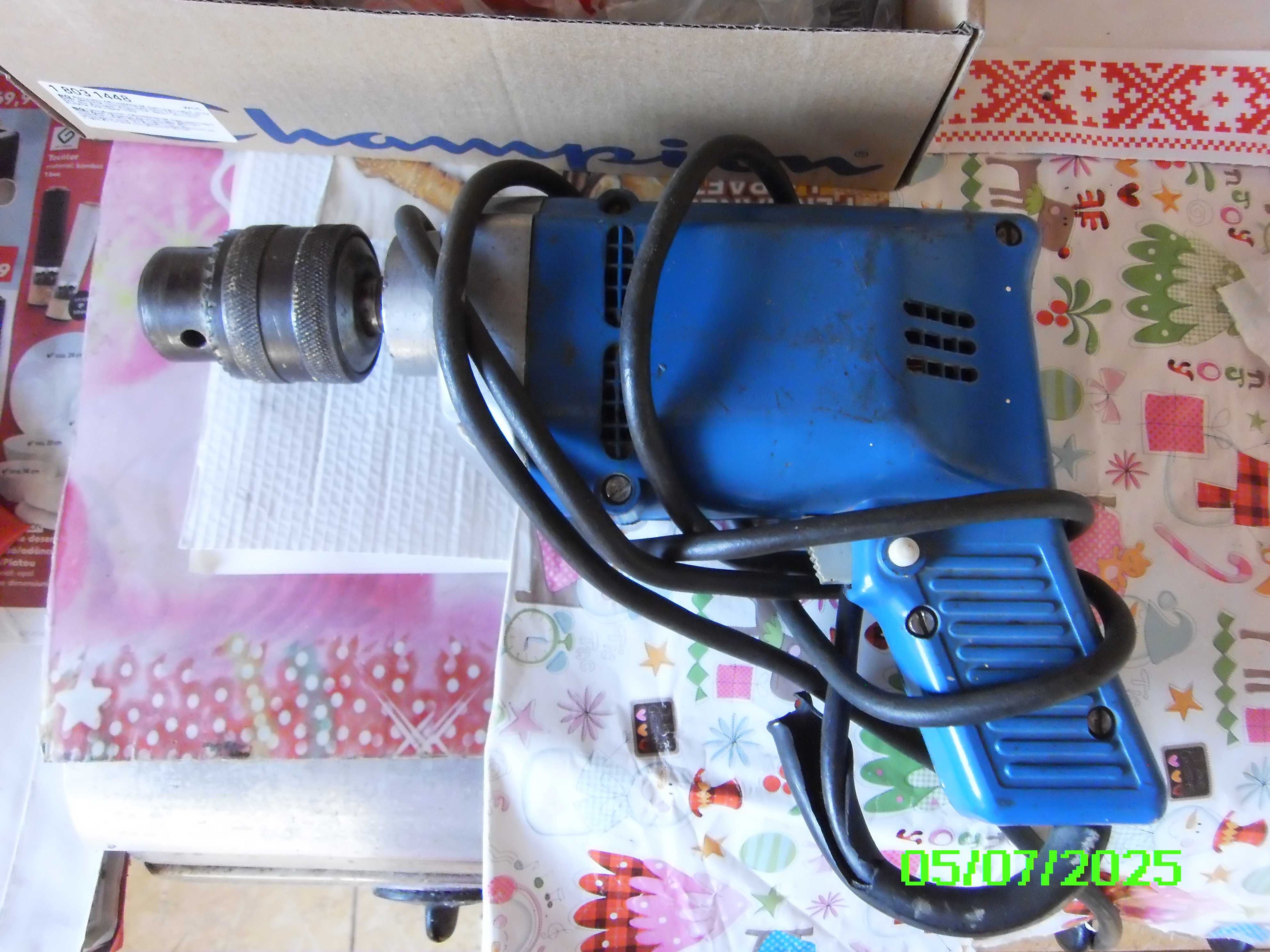 Electromotor cu suport prindere ,bormasina metal/lemn si burghie SDS