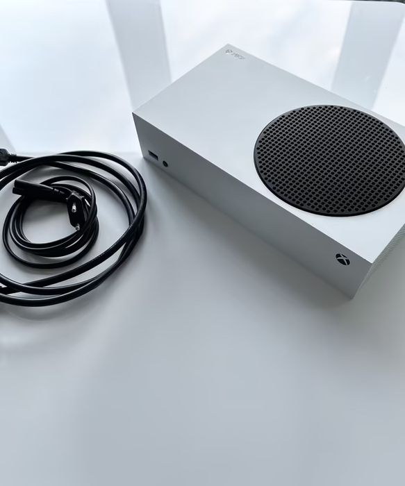Xbox series s 1 джойстик