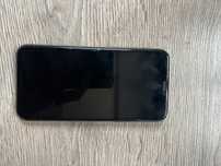 Продавам iphone 11 pro в отлично състояние.