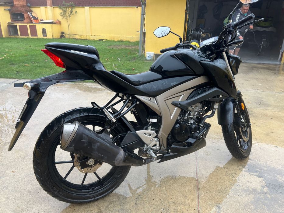 De vanzare suzuki gsx-s 125cc