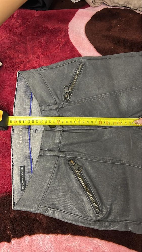 Blugi originali Calvin Klein mar 27 noi