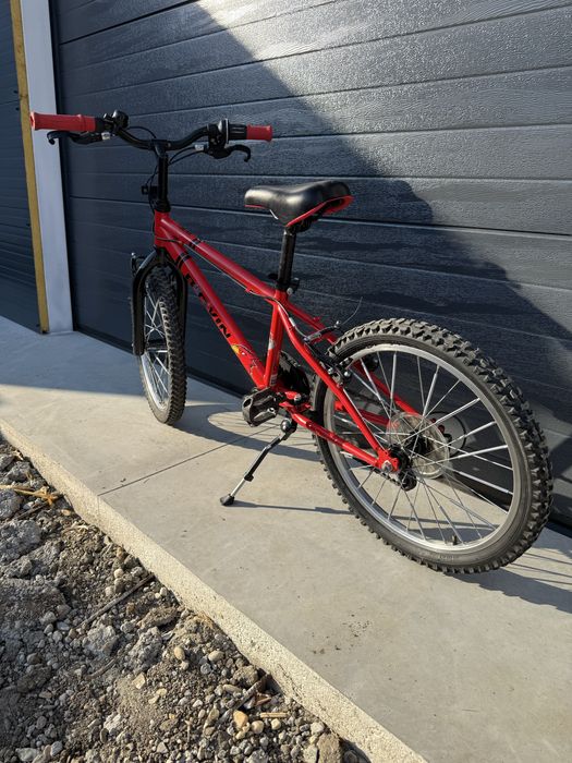 Bicicleta copii 5-9 ani b twin + aparatoare roti si cosulet in fata