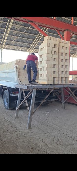 Pishgan gisht, sifati alo