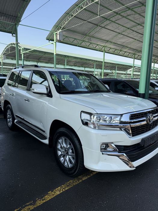 Toyota Land cruiser 200