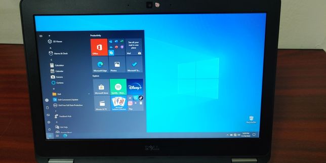 Laptop performant DELL Latitude E5270 + monitor 19" cu boxe + dock