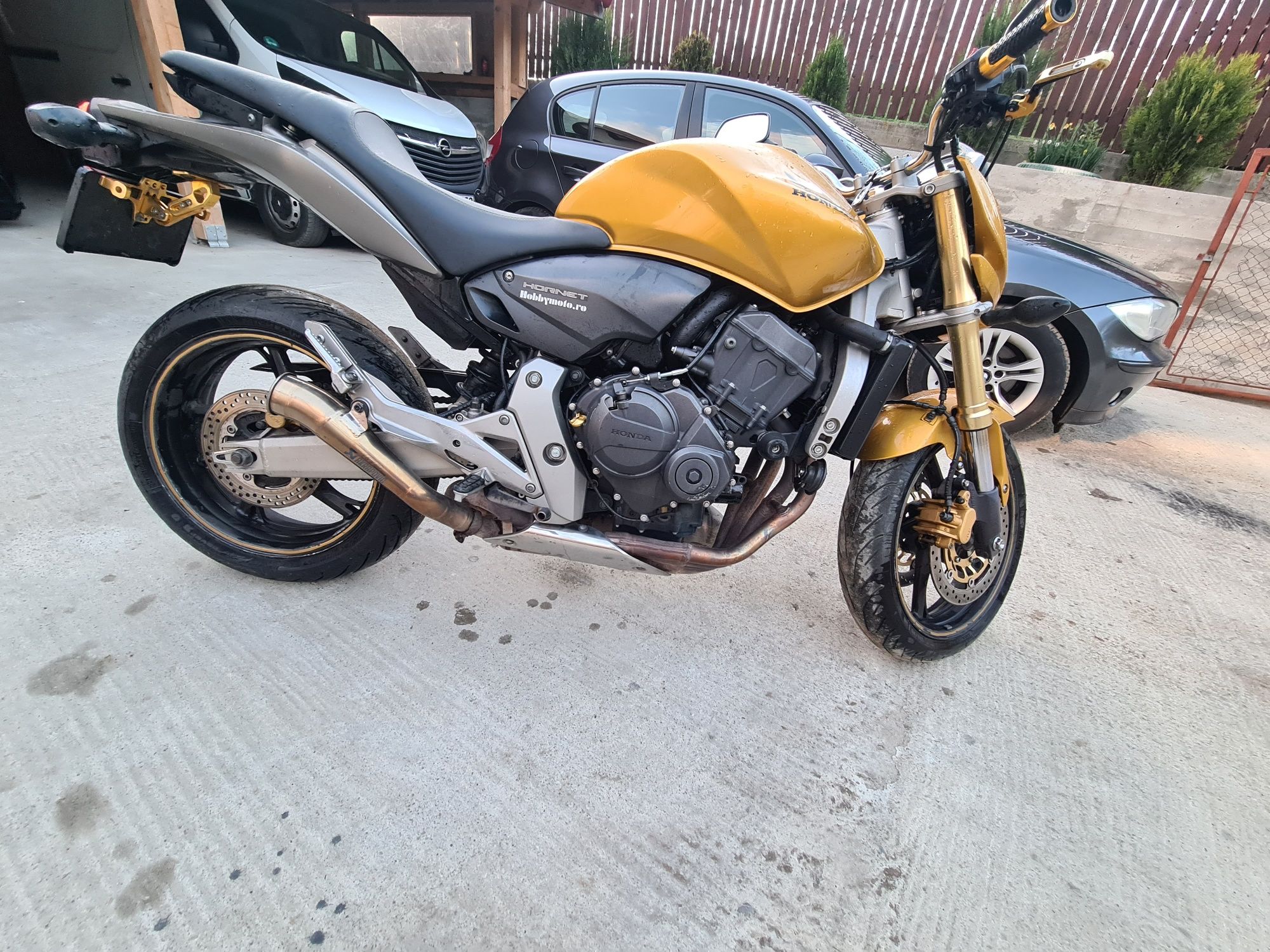 Vand Honda Hornet 600cc limitat A2