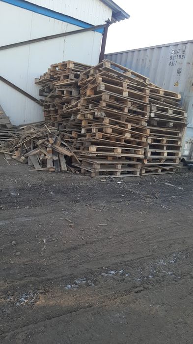 Продам поддоны лом