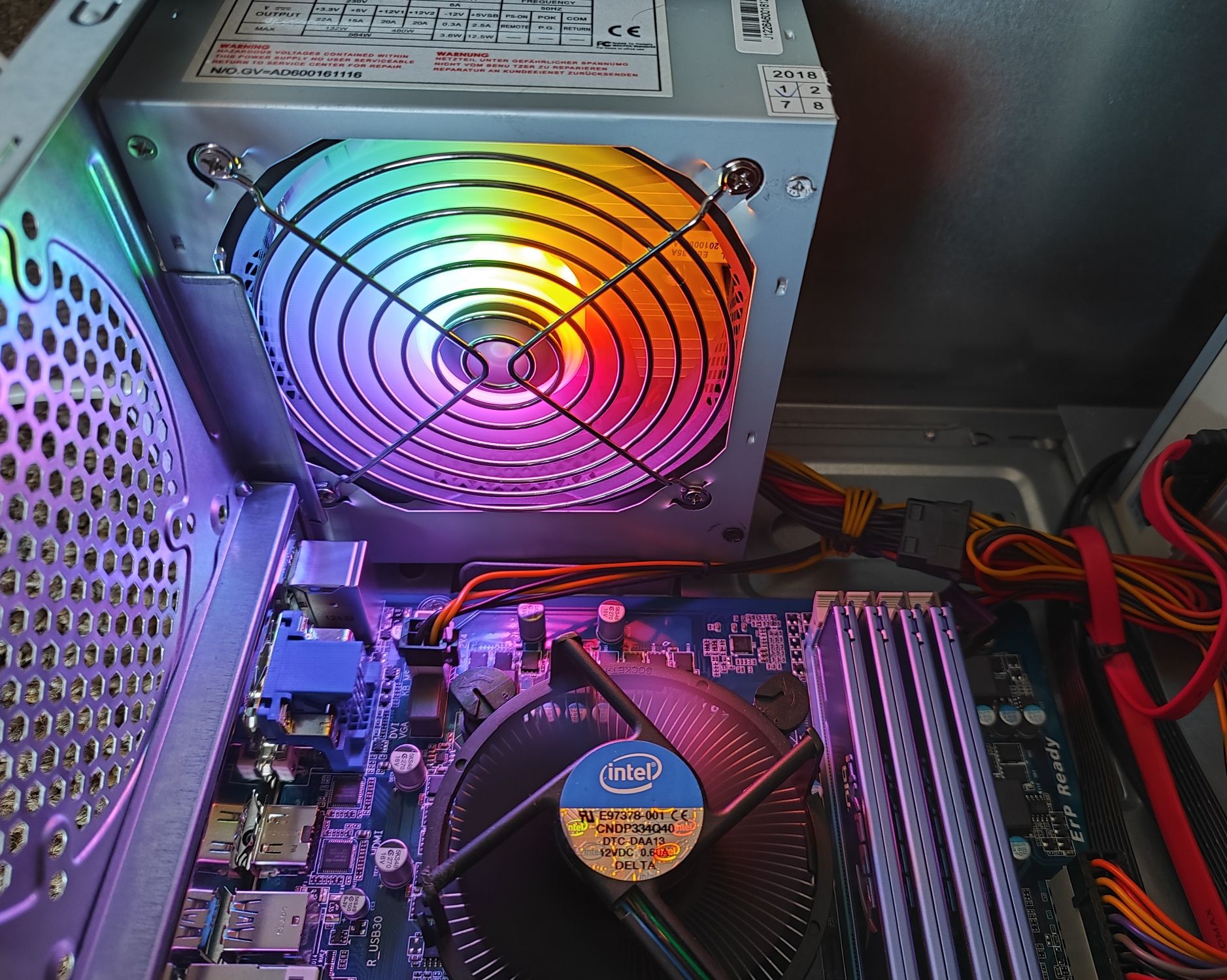 Геймърски компютър 16GB RAM, 1000GB диск с Windows 11 Pro