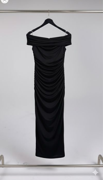 Продам платье черное