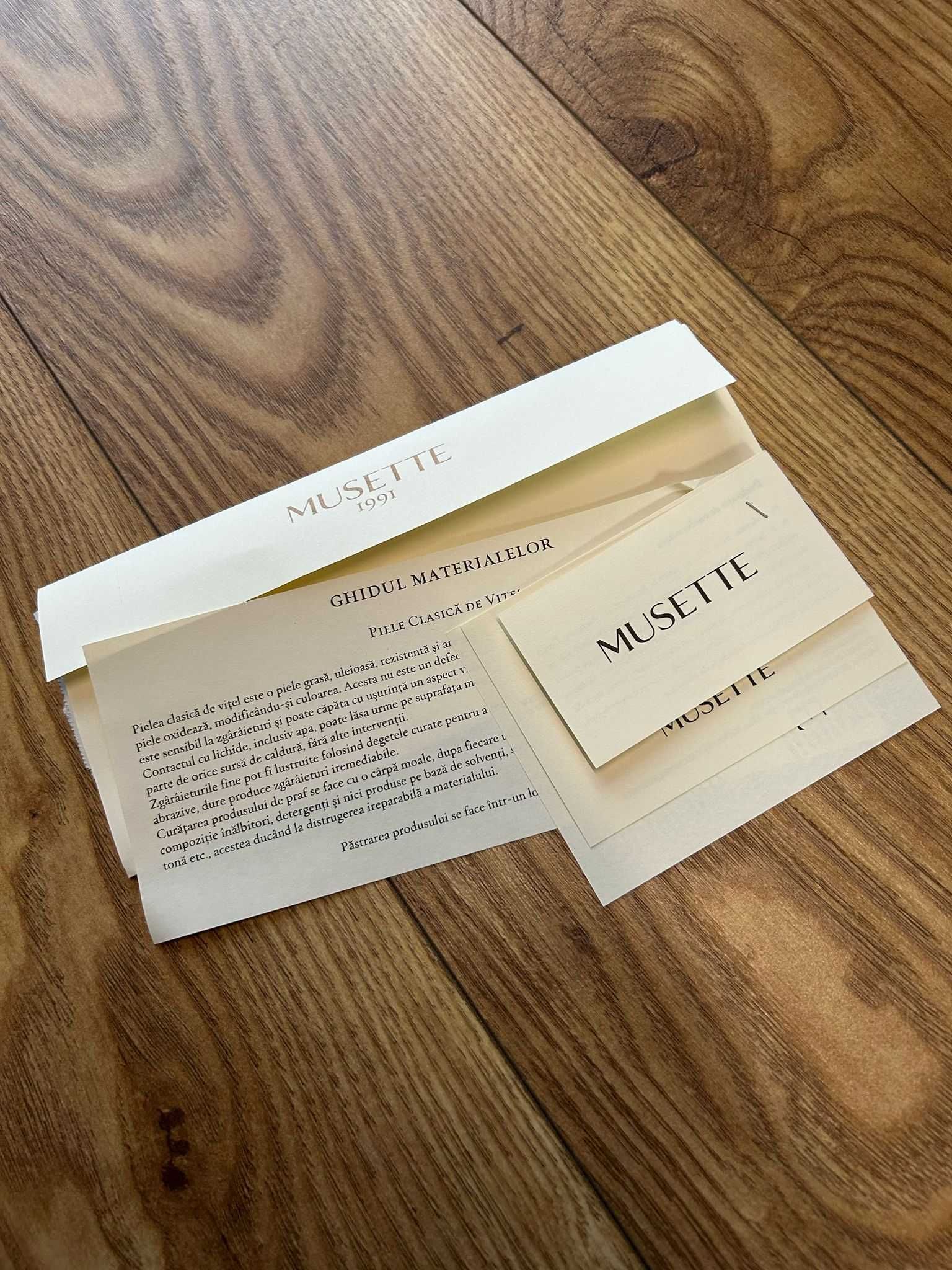 Pantofi Musette alb 37 Amelia, nepurtați, stare impecabilă