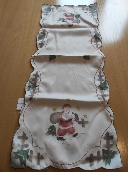 Нови красиви коледни покривки, 75/75 см 70/70 см, тишлайфери 80/35 см