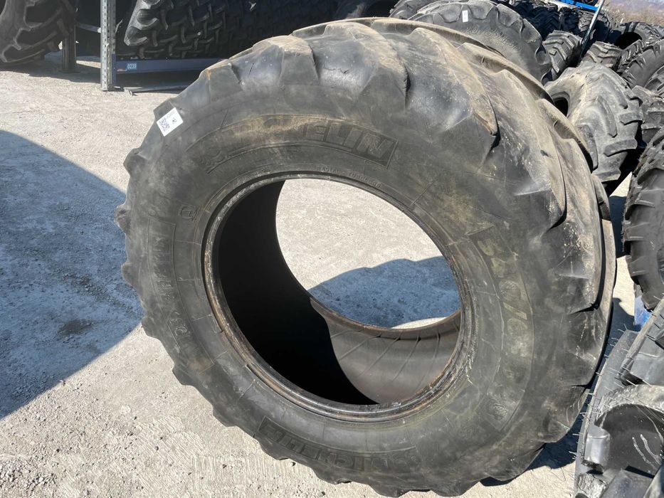 540/65r28 anvelopa MICHELIN cauciuc de tractor la mana a2-a