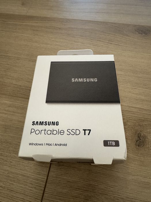 Samsung SSD T7, 1TB, sigilat