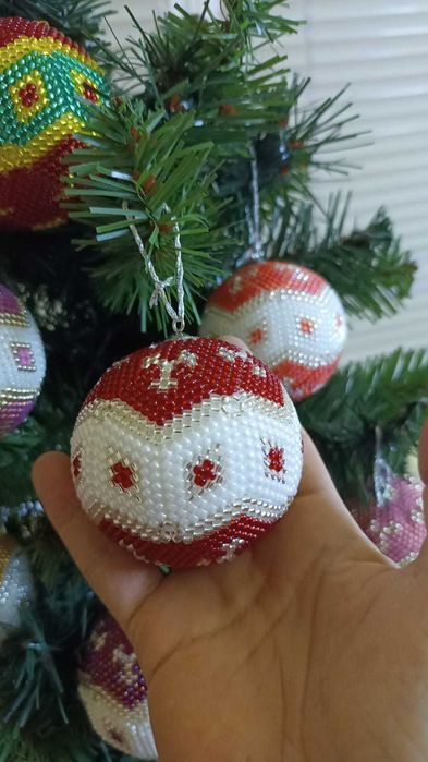 globuri unicat facute manual