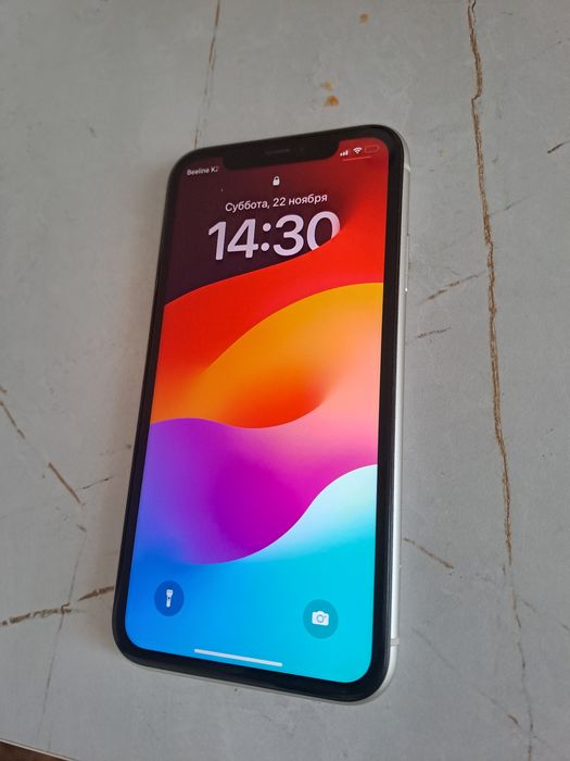 IPhone 11 с коробкой