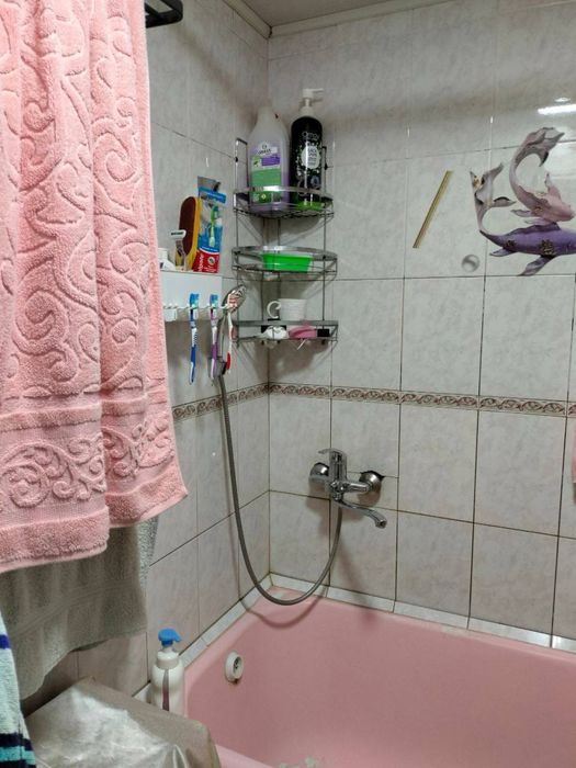 Продается 2-комнатная квартира, массив Куйлюк-5, ориентир Базарчик