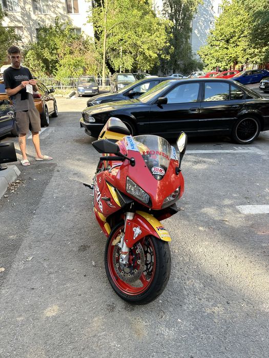 Vand HONDA CBR600RR limitat 35 de kw
