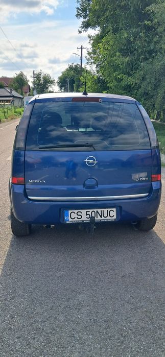 Vând Opel meriva A 1.7 cdti