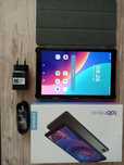 Tableta Lenovo M8, husa inclusa