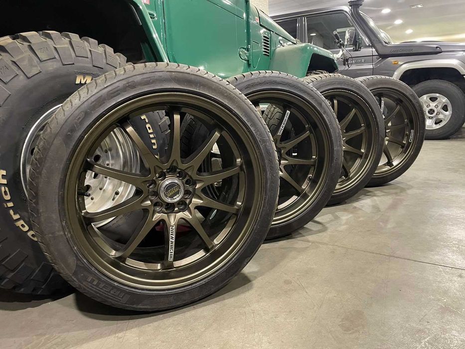Джанти R19 5x120 ЕТ 35 СПОРТ ПАКЕТ ПРЕДНИ 8.5J ЗАДНИ 9.5J