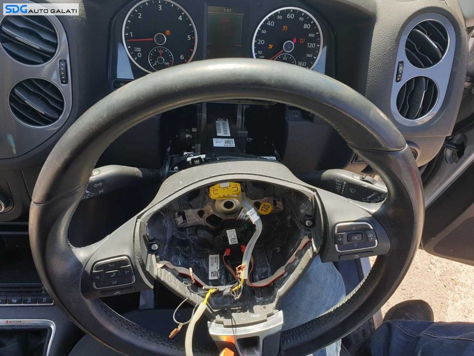 Volan 3 Spite cu Comenzi Volkswagen Touran 2011 - 2015 1T0419091AC