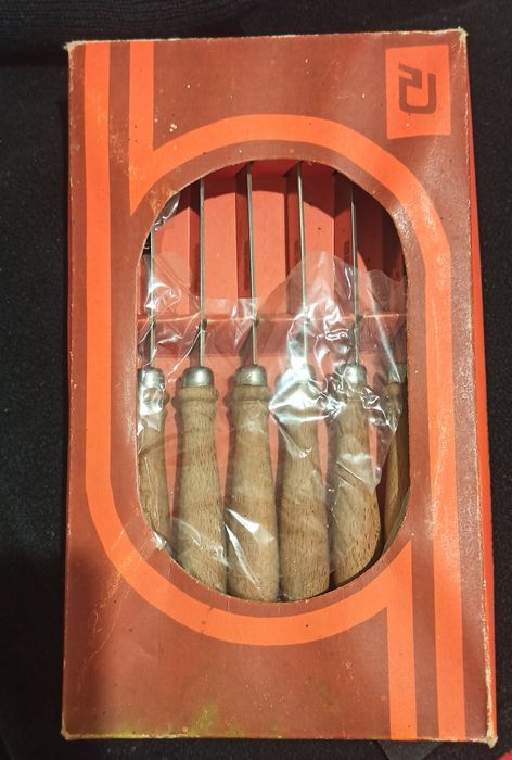 Ретро български ножове и вилици