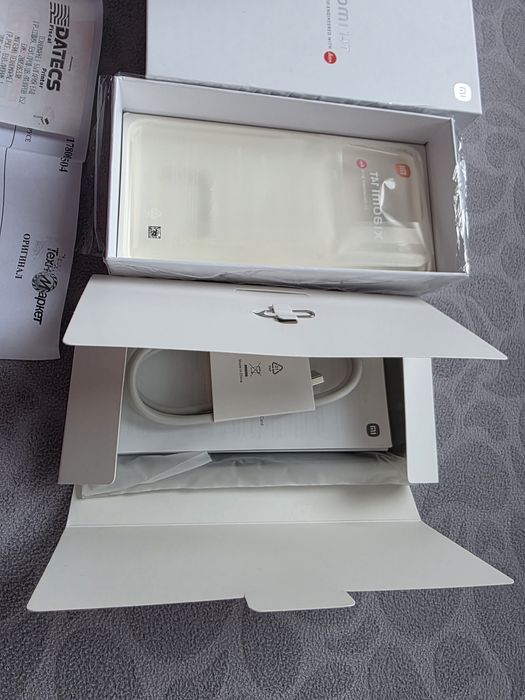 Xiaomi 14 T 12/256 - 550 lv.