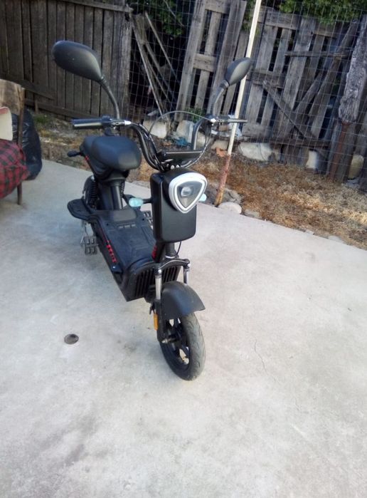 Vand scuter, trotineta, bicicleta electrica