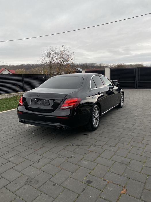 Mercedes benz E class 2.0 CDI 2018 Recent adus in tara
