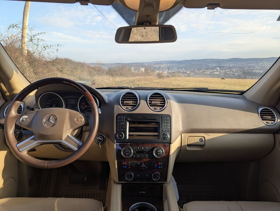 Mercedes-Benz ML 320 CDI  Facelift – 2008 – Pachet AMG & Offroad