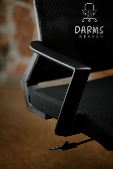 Офисное кресло универсал есть доставка 
С ро