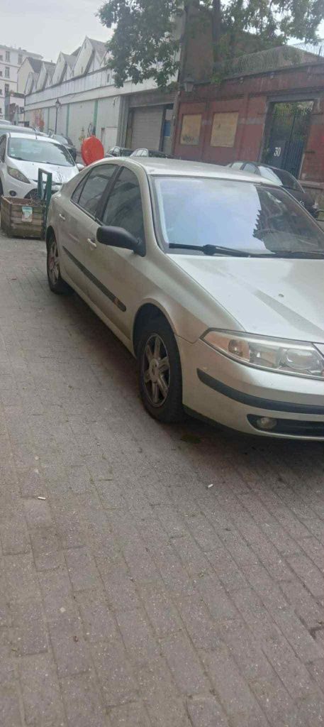 Renault Laguna pentru piese