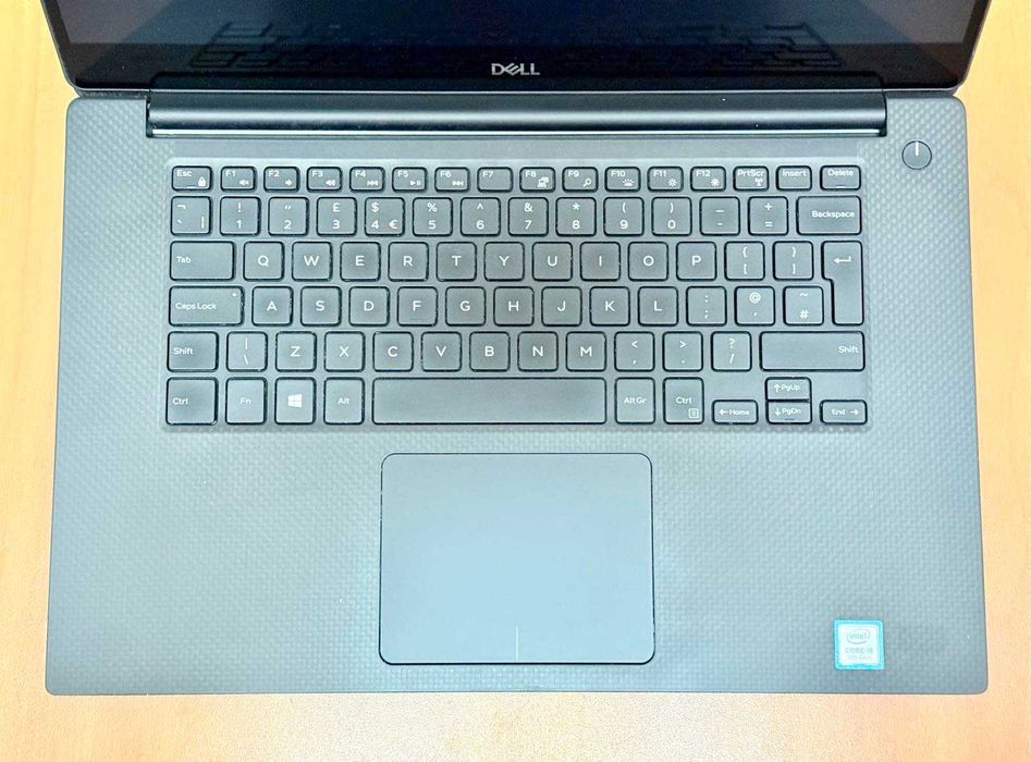 Core i9-9880H/QUADRO 4GB/32GB RAM/512GB SSD/DeLL 5540/15.6" 4K Touch
