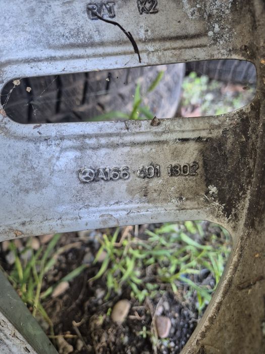 Vând jante Mercedes 5x112 R19