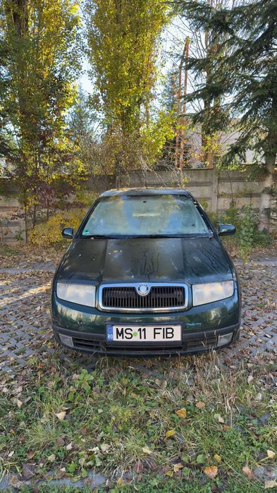 Vand masina SKODA FABIA, an fabricatie 2001, in stare buna