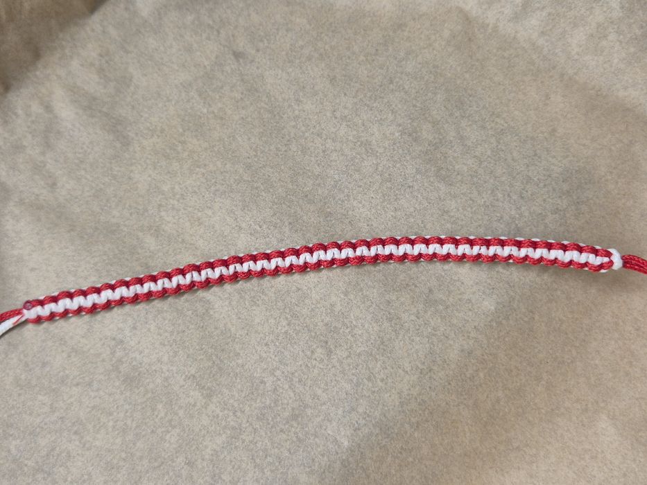 Мартеници ръчна изработка НА ЕДРО