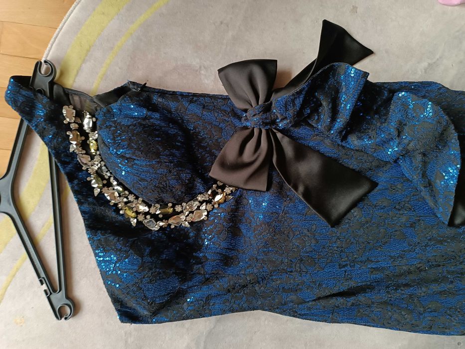 Лот от официални рокли