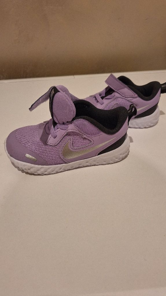 Маратонки Адидас ,Nike, Jordan унисекс