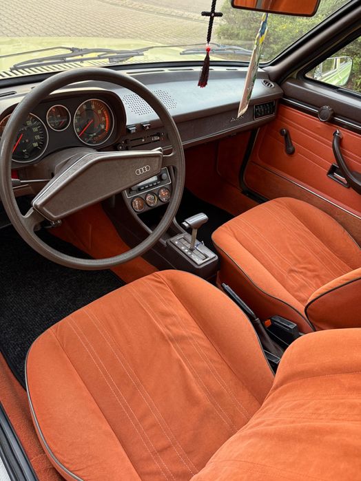 Audi 80 b1 istoric